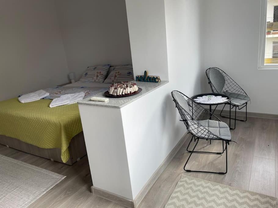 Lady M Apartment 锡吉什瓦拉 外观 照片